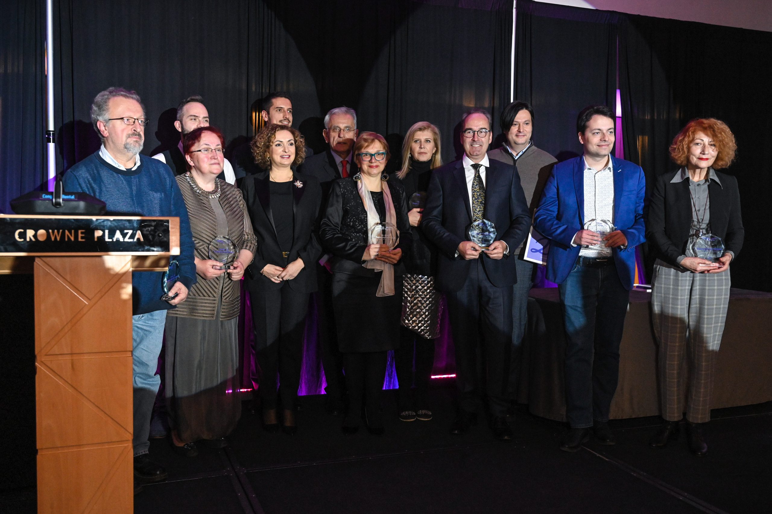 ВЕЧЕ КОНГРЕСНИХ АМБАСАДОРА СРБИЈЕ